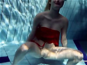 super-fucking-hot blonde Lucie French nubile in the pool
